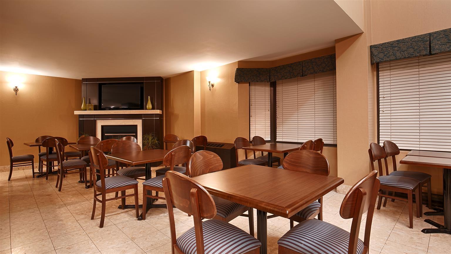 Best Western Plus Cambridge Hotel מראה חיצוני תמונה