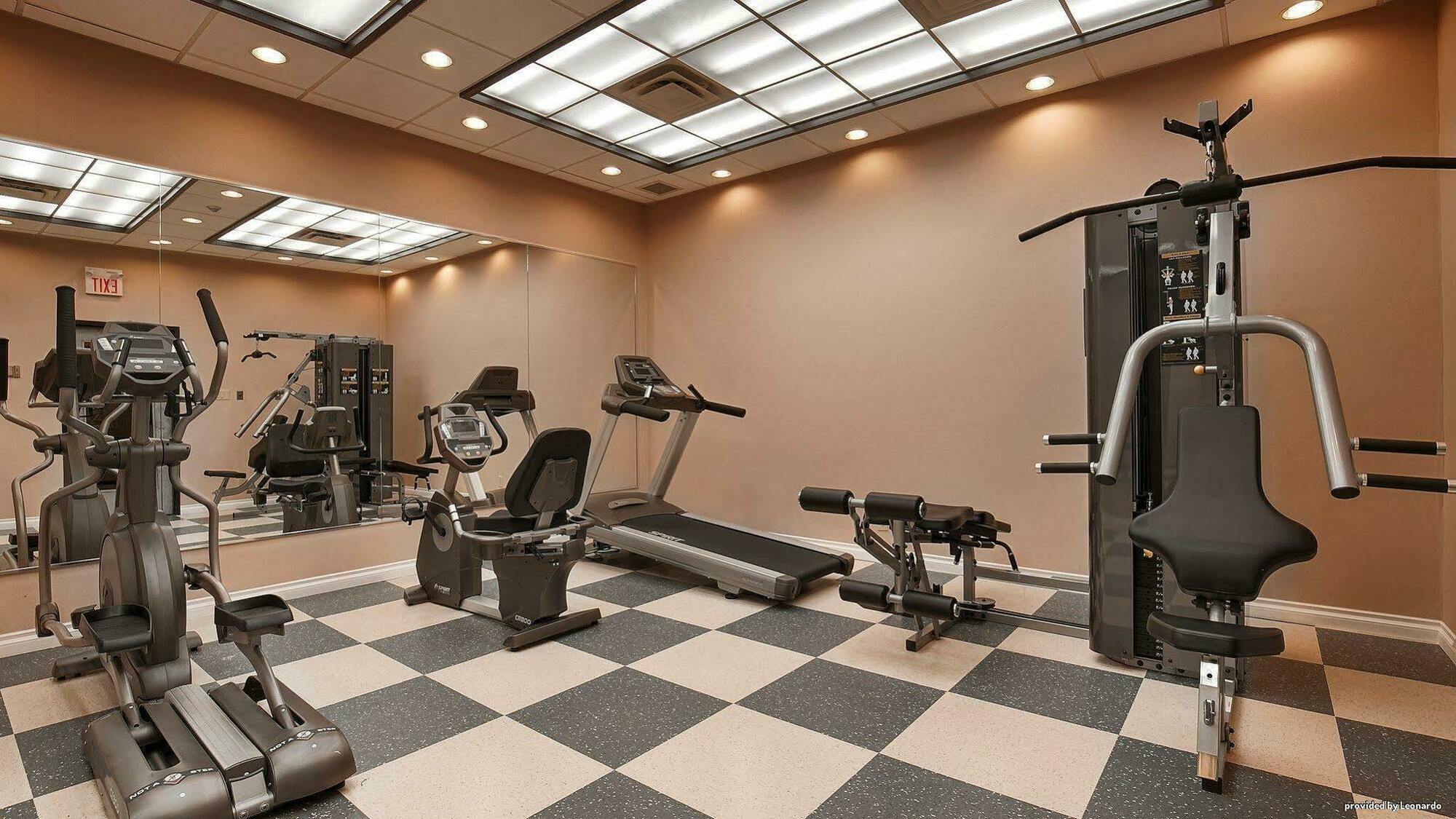 Best Western Plus Cambridge Hotel מראה חיצוני תמונה